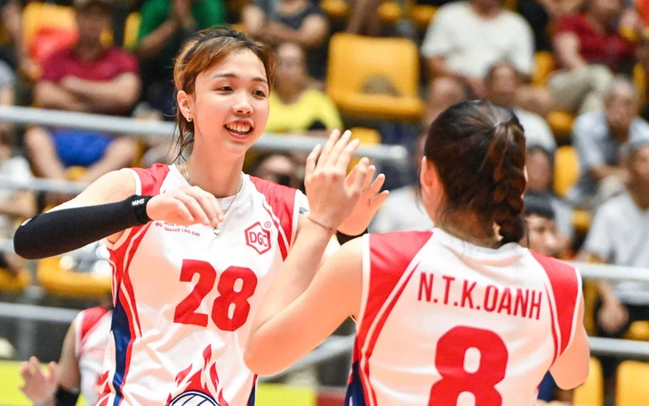 Bóng chuyền nữ: VTV Bình Điền Long An đánh bại Binh chủng Thông tin - Ảnh 2.