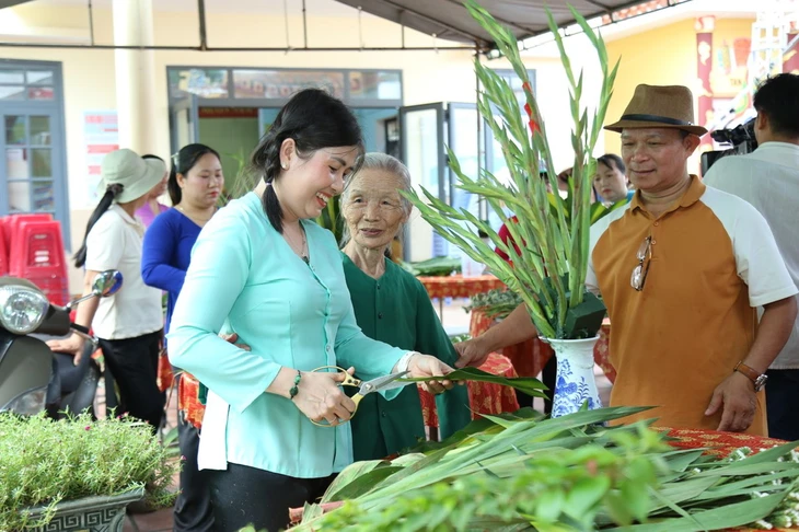 Độc đáo lễ hội 10 năm mới có một lần ở Đà Nẵng - Ảnh 2.