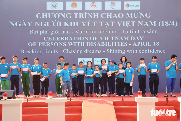 khuyết tật - Ảnh 4.