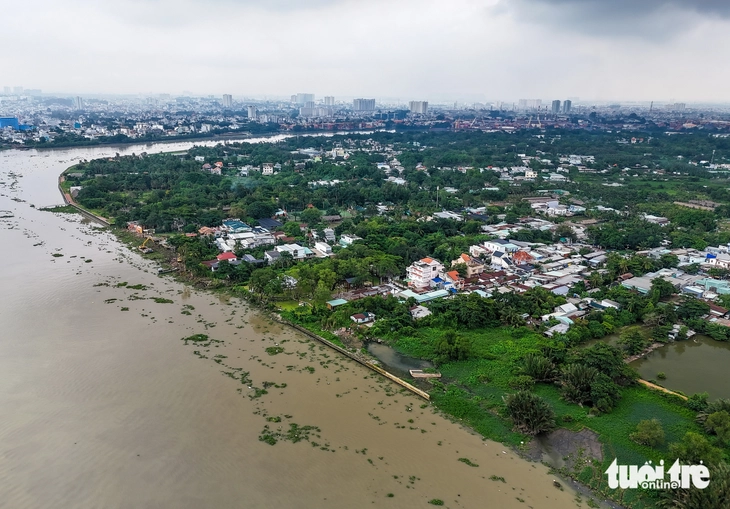 Hơn 10km bờ sông Thanh Đa bị ‘uy hiếp’, dự án chống sạt lở khi nào xong? - Ảnh 7.