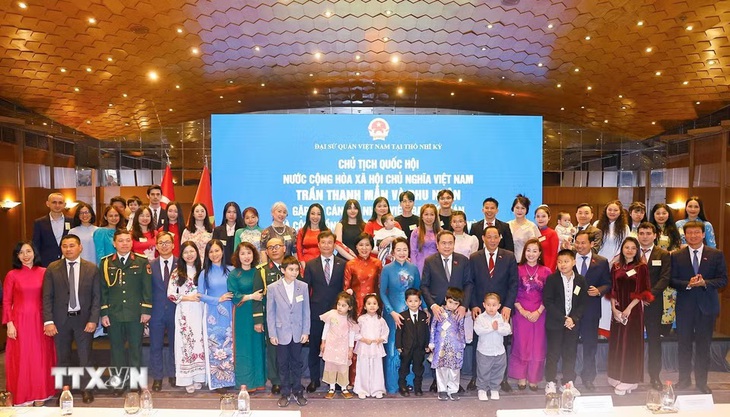 Chủ tịch Quốc hội Trần Thanh Mẫn gặp gỡ cộng đồng người Việt tại Thổ Nhĩ Kỳ - Ảnh 3.