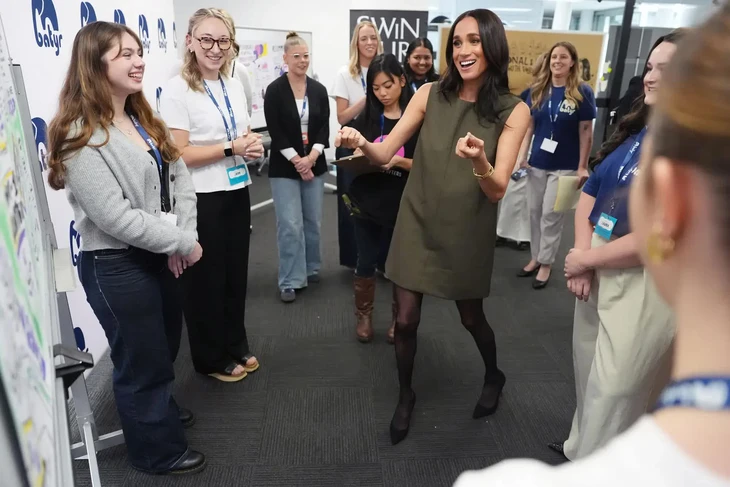 Meghan Markle: 'Tôi là người bị công kích nhiều nhất thế giới' - Ảnh 5.