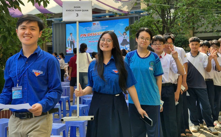 thi lớp 10 - Ảnh 2.