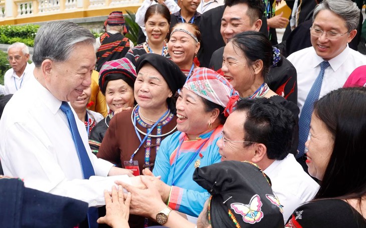 Hòa bình quý giá lắm! - Ảnh 1.