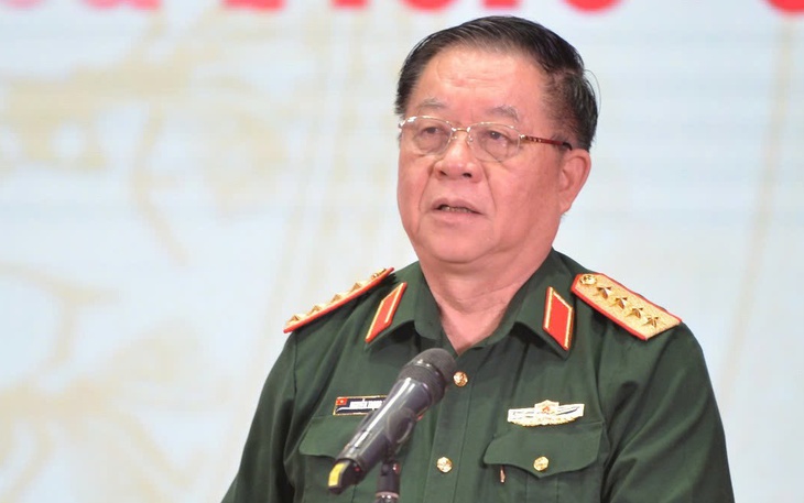 Đại tướng Nguyễn Trọng Nghĩa thăm, tặng quà các gia đình  chính sách, hộ nghèo ở Khánh Hòa - Ảnh 3.