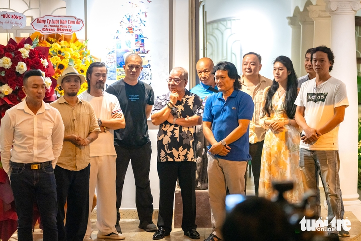 Họa sĩ - Ảnh 16.