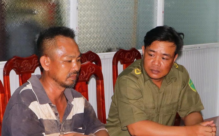 Trao tiền hỗ trợ cho gia đình thành viên tổ an ninh trật tự hy sinh khi làm nhiệm vụ - Ảnh 2.