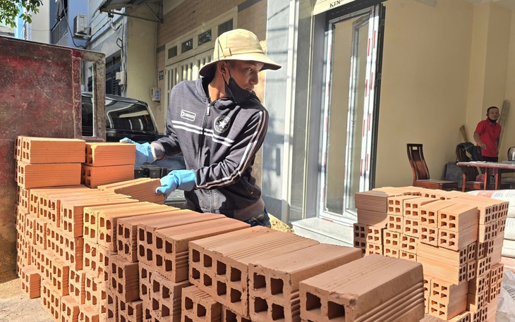 Làm gì để ngành vật liệu xây dựng vượt qua "cơn bão đa tầng" địa chính trị và rào cản thương mại? - Ảnh 2.