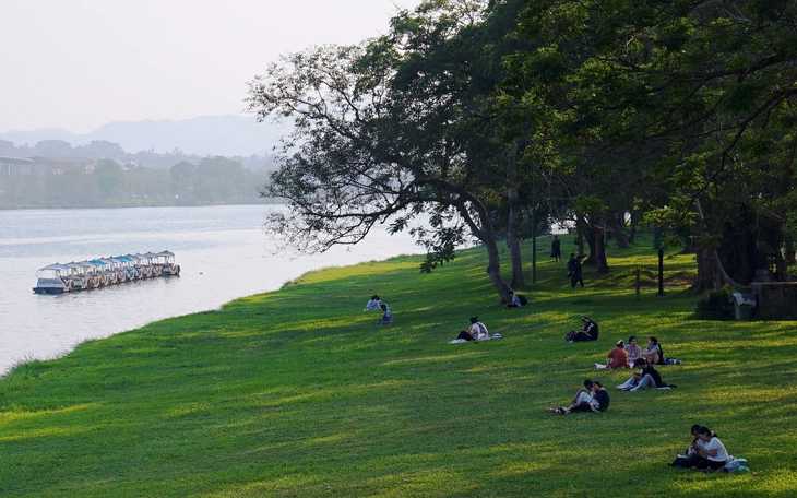 Huế chấp thuận dự án khách sạn cao cấp 5 tầng trên ‘đất vàng’ dọc sông Hương - Ảnh 2.