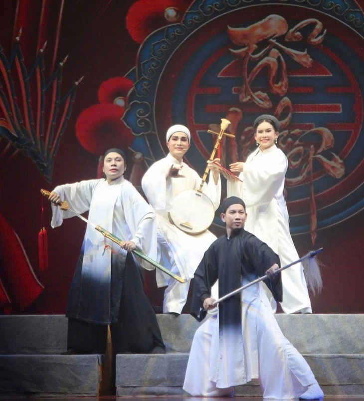 Bình Tinh - Ảnh 2.