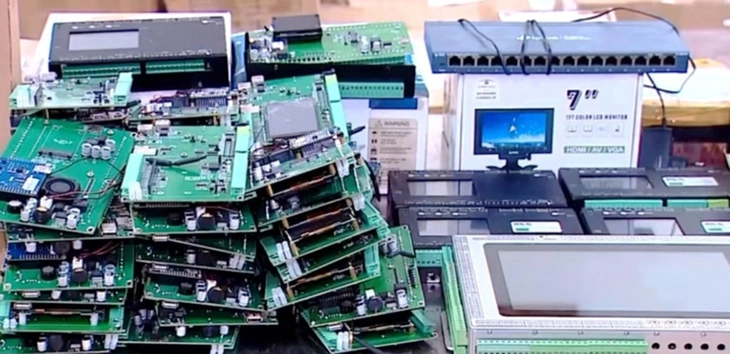 'Quà cảm ơn' hay cái giá của niềm tin - Ảnh 2.