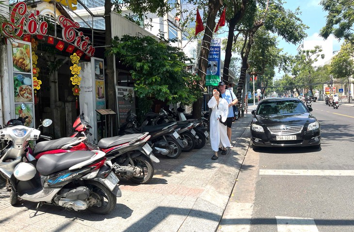 vỉa hè - Ảnh 4.