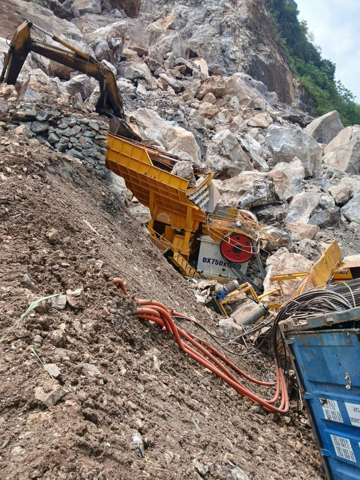 sạt lở - Ảnh 2.