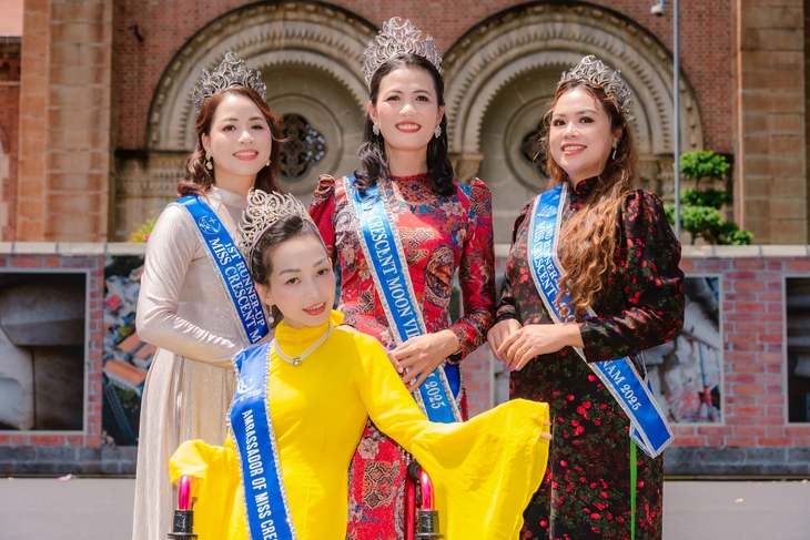 Hoa hậu Trăng khuyết  - Ảnh 2.