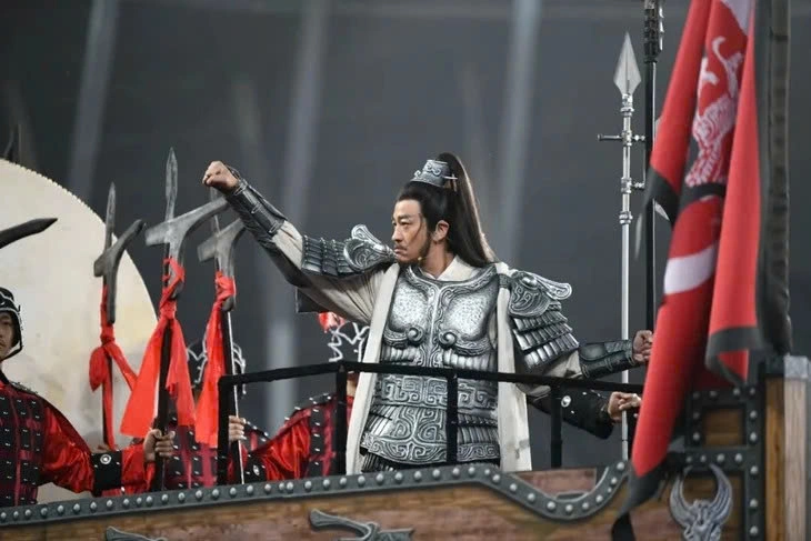 Hà Nhuận Đông - Ảnh 2.