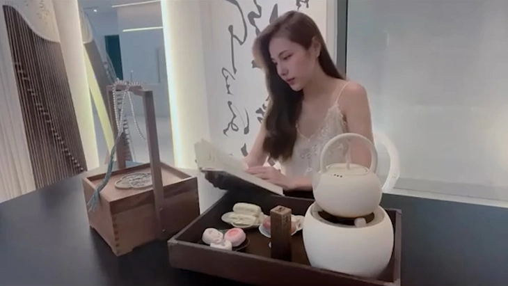 Thủy Tiên: 'Nửa đời còn lại tôi muốn buông bỏ, làm người đơn giản' - Ảnh 1.