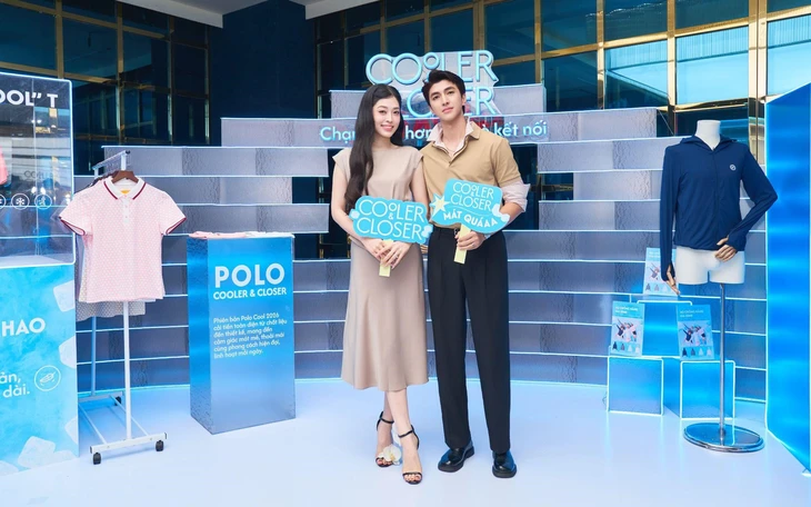 Nắng nóng đến 44 độ, Ấn Độ bắt các trường 'rung chuông' nhắc học sinh uống nước - Ảnh 2.