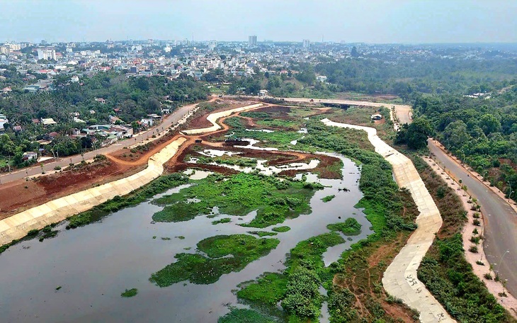 Xã truy tìm người múc đất đem bán, phạt vụ san gạt đất 'săn view' - Ảnh 5.
