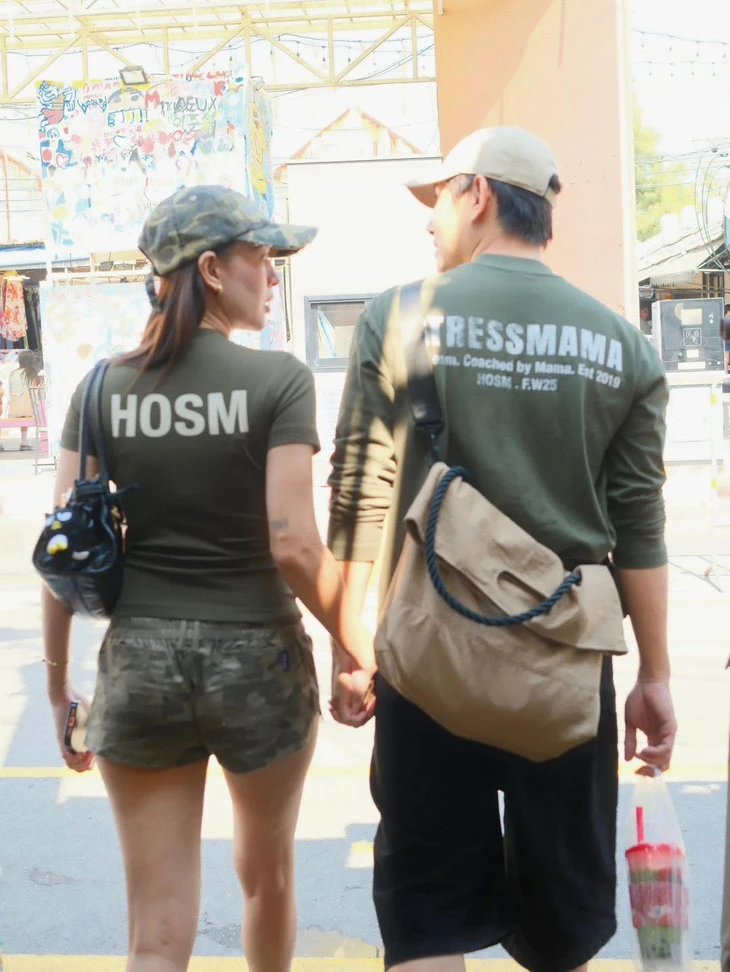 Quỳnh Lý - Tú Hảo hết giấu giếm, xả luôn kho ảnh hẹn hò hơn năm qua - Ảnh 3.