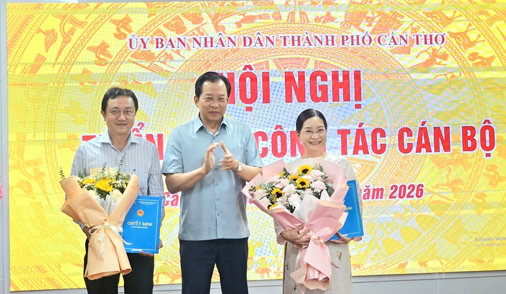 Cần Thơ biệt phái phó giám đốc sở, bổ nhiệm giám đốc ‘siêu trung tâm’ sau hợp nhất - Ảnh 1.