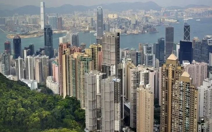 Hong Kong vượt Thụy Sĩ, thành trung tâm tài sản xuyên biên giới lớn nhất thế giới - Ảnh 2.