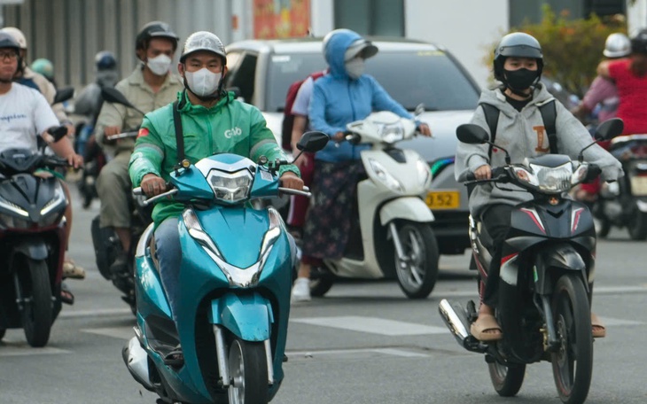 Xe công nghệ tăng phí - Ảnh 2.