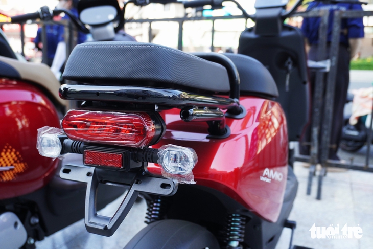 VinFast Amio - Ảnh 9.