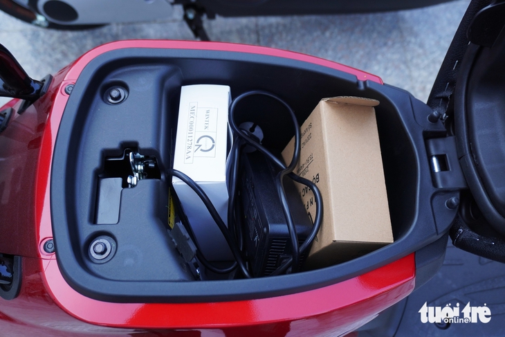 VinFast Amio - Ảnh 14.