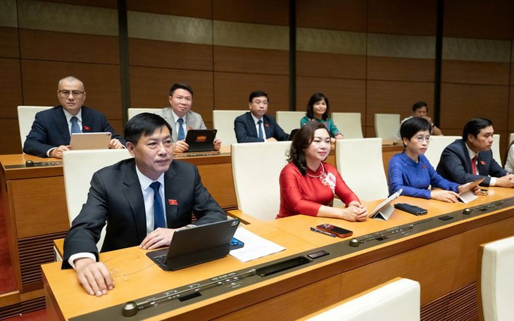 Chủ tịch Quốc hội: Kỳ họp đầu tiên, Quốc hội đã bầu, phê chuẩn 39 nhân sự cấp cao - Ảnh 2.