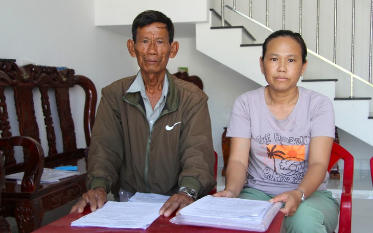 Chủ đất có sổ đỏ “cầu cứu” chính quyền vì hàng xóm liên tục ném đá không cho xây dựng - Ảnh 3.