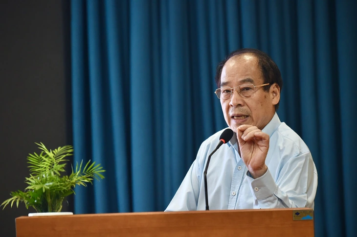 Báo Tuổi Trẻ tổ chức hội thảo 'Kinh tế bạc thúc đẩy hệ sinh thái chăm sóc sức khỏe' - Ảnh 2.