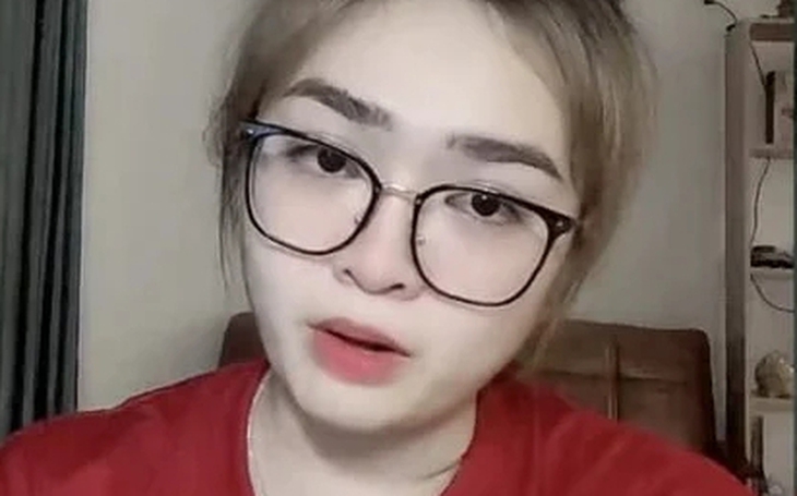 Quang Minh đăng ký kết hôn với vợ kém 37 tuổi, Hồng Đào giờ ra sao? - Ảnh 7.