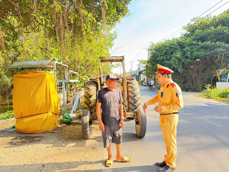 máy cày - Ảnh 3.