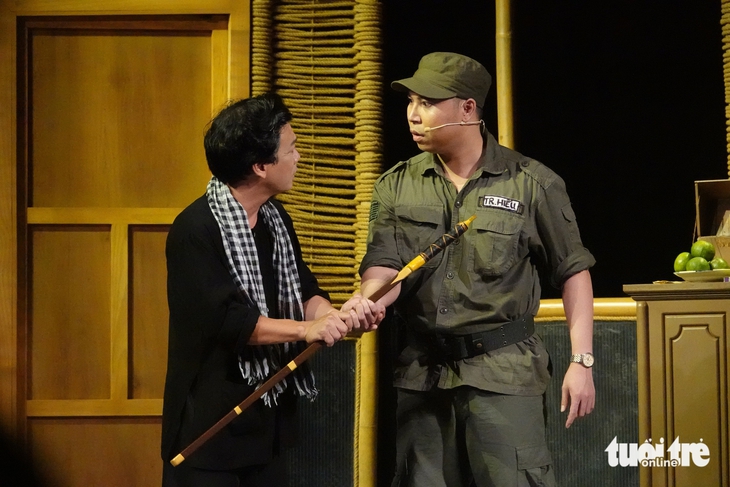 Thanh gươm và bà mẹ, lời thề trung thành với Tổ quốc - Ảnh 5.