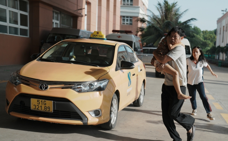 Đạo diễn phim 'Anh Hùng': ‘Hầu hết đạo diễn đều muốn hợp tác với anh Thái Hòa một lần trong đời’ - Ảnh 2.