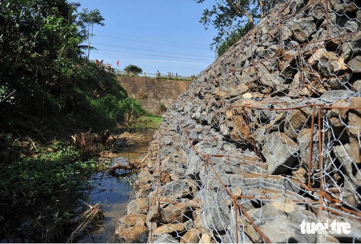 Xây kênh 15 tỉ đồng rồi bỏ hoang 10 năm, nay xin 50 tỉ để… lấp - Ảnh 5.