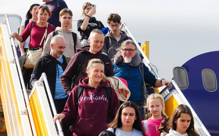 Du lịch miền Tây sôi động trước thềm lễ 30-4 - Ảnh 7.