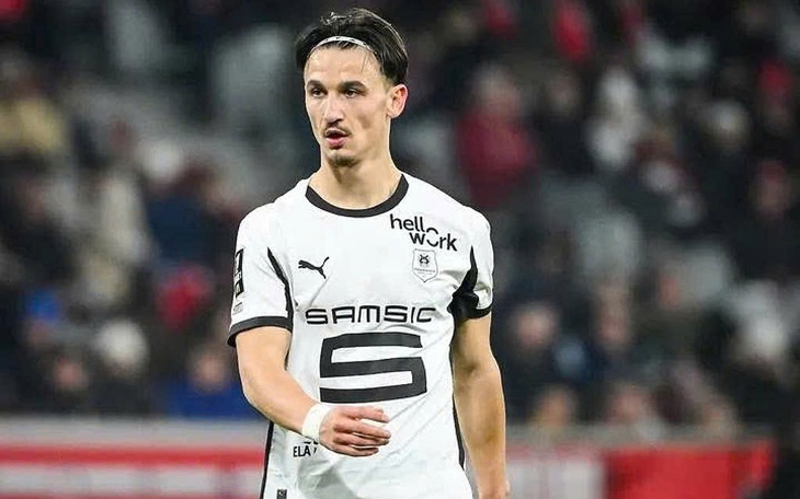 Riyad Mahrez tặng đồng hồ xịn cho toàn đội khi vô địch AFC Champions League - Ảnh 2.