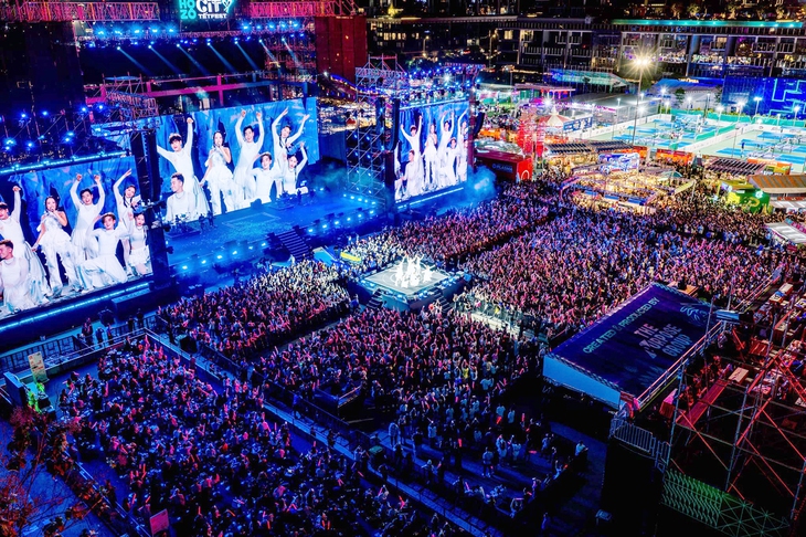 đại tiệc âm nhạc tại TP.HCM - Ảnh 2.