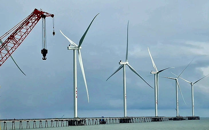 Thủ tướng: Tăng mua điện từ Lào và Trung Quốc, phát triển nhà máy phát điện nổi khi cấp bách - Ảnh 3.