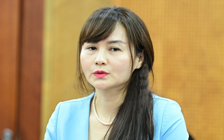 Bộ Nội vụ lý giải đề xuất điều kiện 5 năm công tác nếu muốn tiếp nhận làm công chức - Ảnh 3.