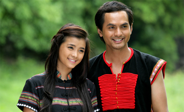 Đạo diễn sắp hầu tòa vì tạt chất bẩn vào nhà con nợ làm những phim gì? - Ảnh 3.