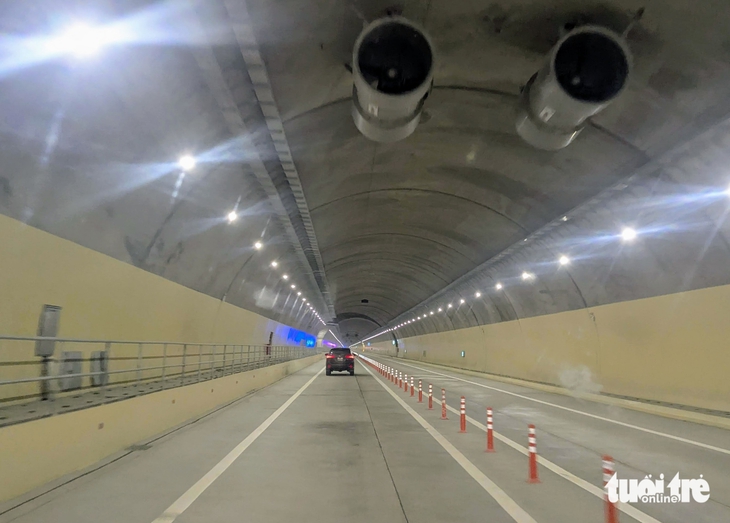 cao tốc - Ảnh 2.