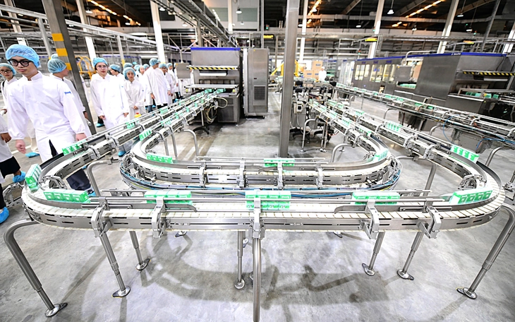 Chủ tịch Quốc hội Trần Thanh Mẫn: Trung ương tiếp tục tin tưởng giao việc lớn, việc khó cho TP.HCM - Ảnh 5.
