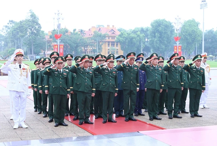 Chủ tịch Hồ Chí Minh - Ảnh 4.