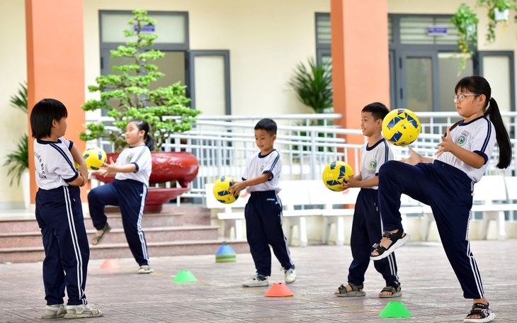 Bộ trưởng Bộ Giáo dục và Đào tạo Hoàng Minh Sơn: Cơ hội rất lớn cho giáo dục - Ảnh 8.
