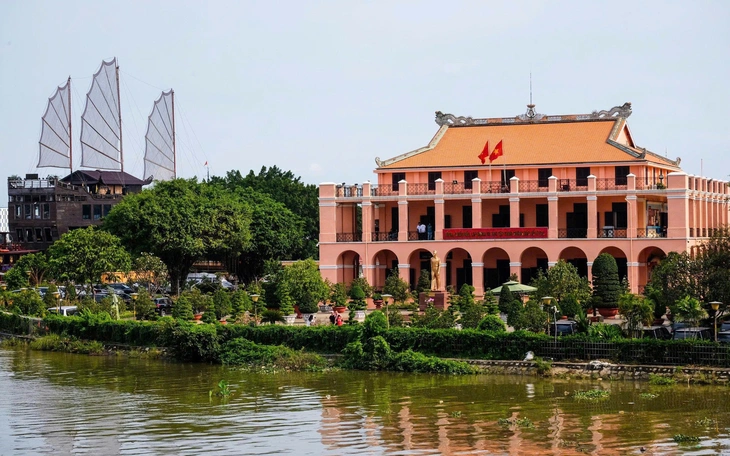 Bảo tàng thành "lớp học lịch sử" - Ảnh 4.
