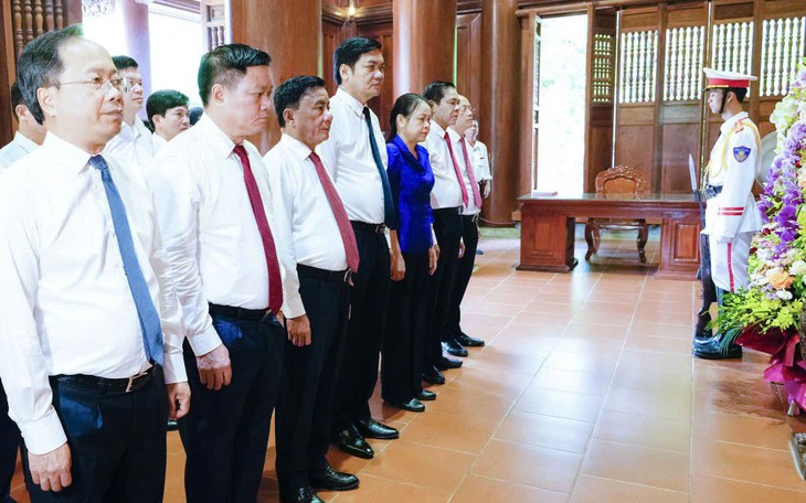 Ông Trần Cẩm Tú: Khám định kỳ miễn phí có nơi phát hiện 30% người dân có bệnh - Ảnh 1.