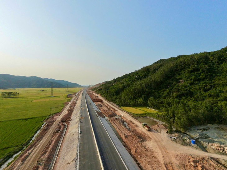 cao tốc - Ảnh 4.