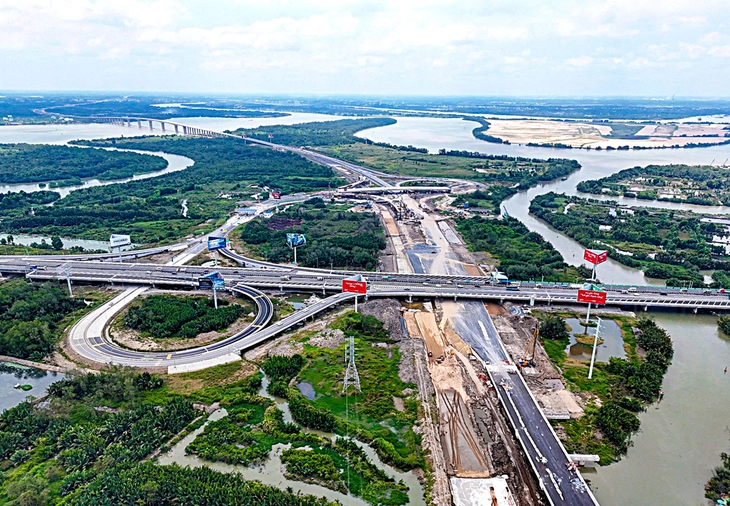 Cực tăng trưởng mới từ "đô thị kép" TP.HCM, Đồng Nai - Ảnh 6.